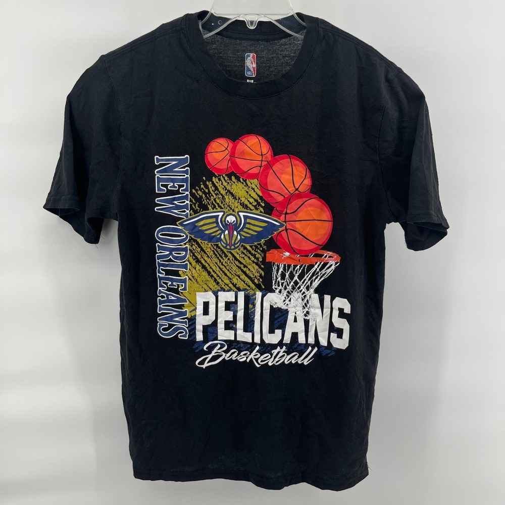 NBA New Orleans Pelicans Basketball Graphic T-Shirt Mens Medium Black